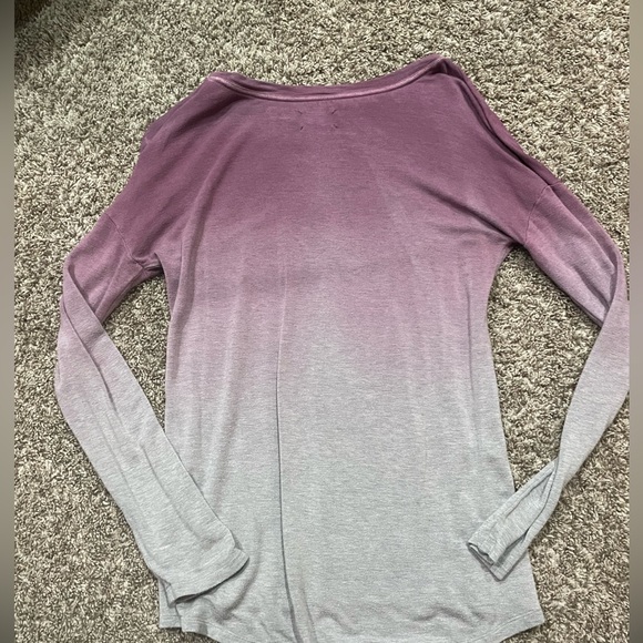 Ombré Long Sleeve Knit - Picture 6 of 9